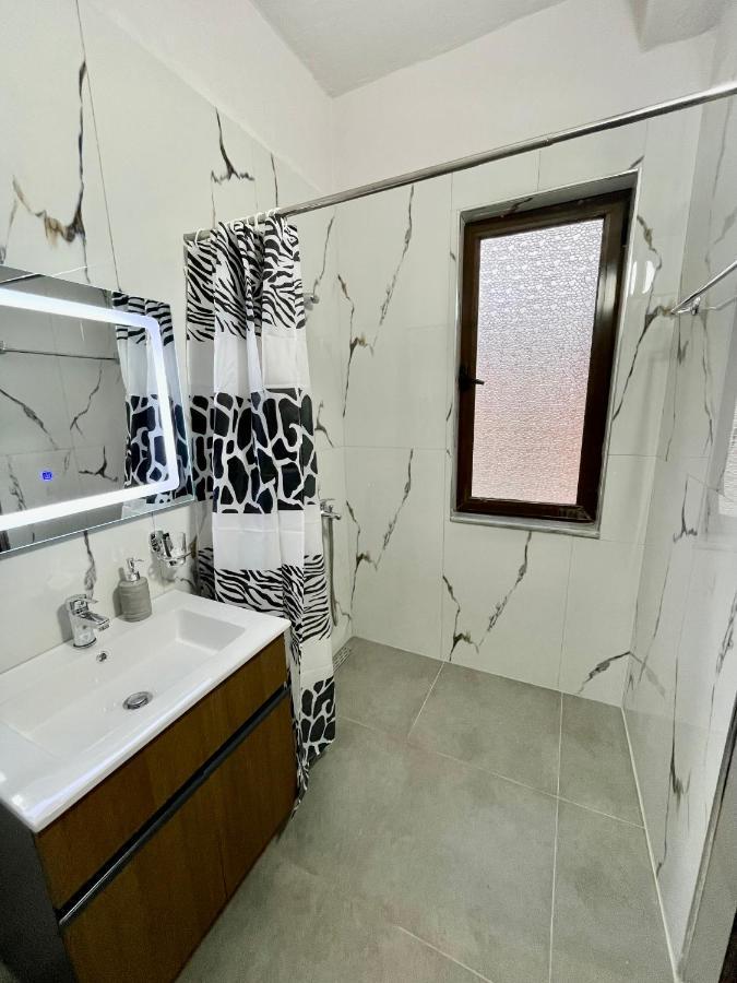 Keon Superb Studio Apartament Tirana Exterior photo